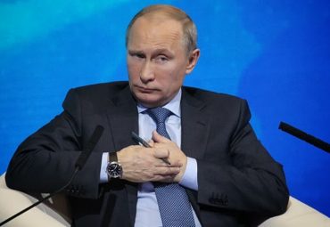 Владимир Путин - фото